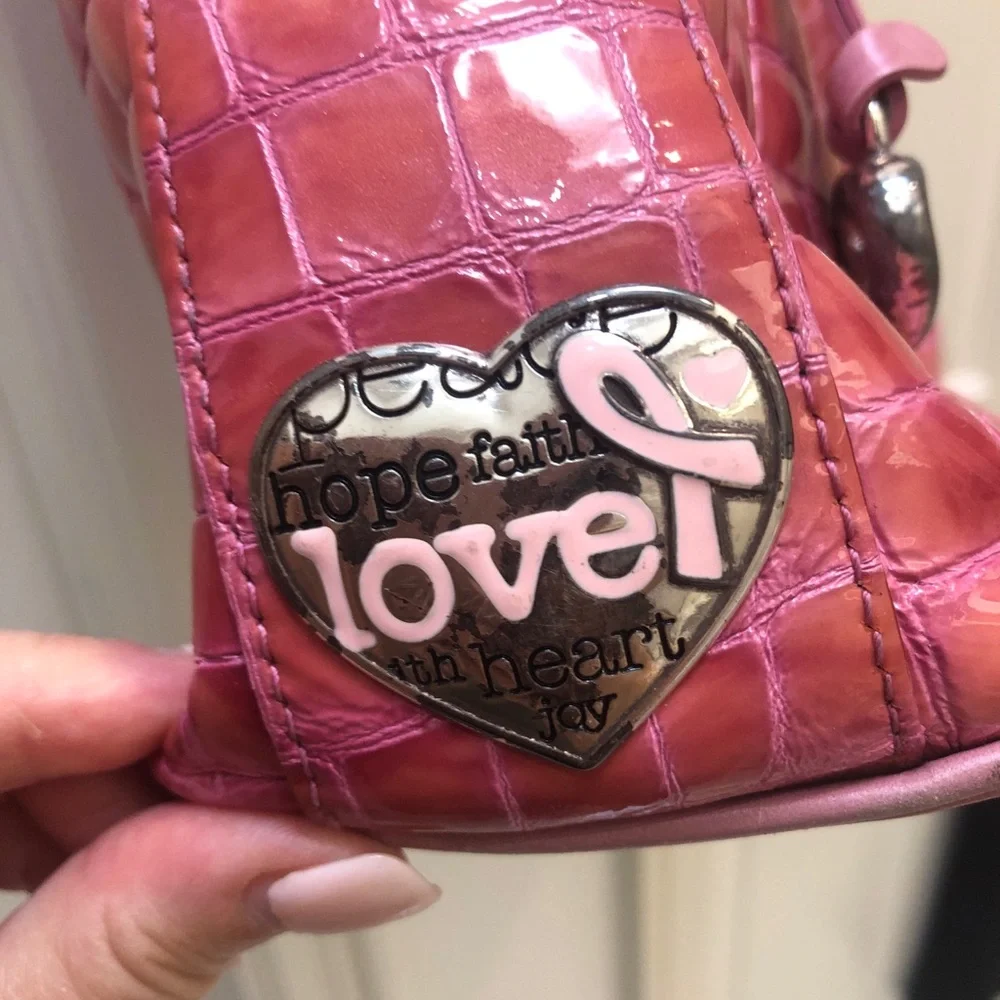 BRIGHTON 💗 Pink Crocodile Embossed Shoulder Bag! Super Cute! Perfect size! - Picture 5 of 12